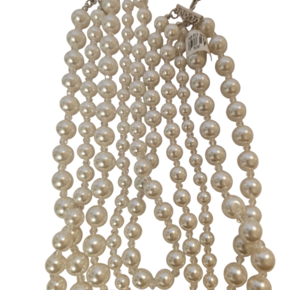 White Laura Women's Multi-Layered Faux Pearl Necklace - Picture 3 of 10